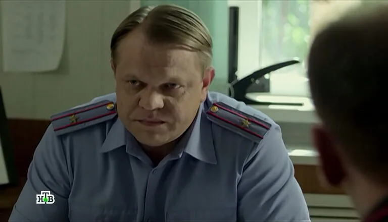 Момент из 6 серии 1 сезона